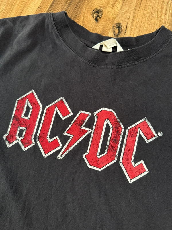 T-shirt AC/DC Back in Black World Tour 1980/81 - H&M - Taille S