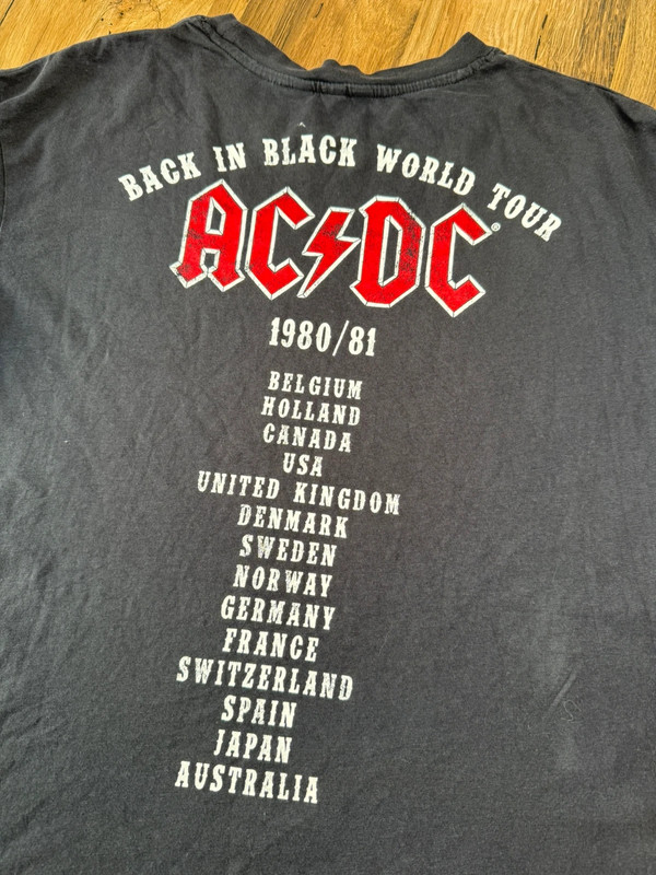 T-shirt AC/DC Back in Black World Tour 1980/81 - H&M - Taille S
